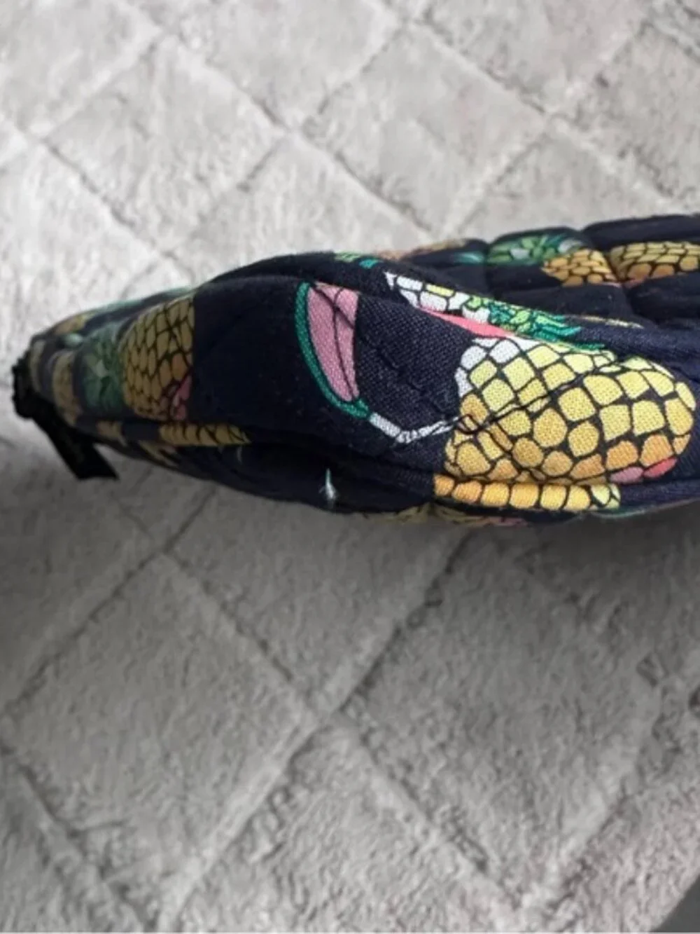 Vera Bradley | Toucan Party Pineapple Print Laptop Case